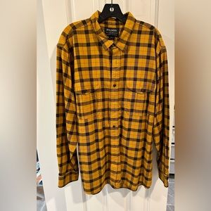 Men’s Filson Buttondown